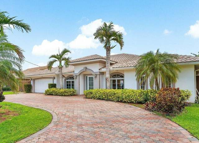 Property at 41 Castle Harbor Isle Dr, Fort Lauderdale, FL 33308, 4 beds, 3.5 baths