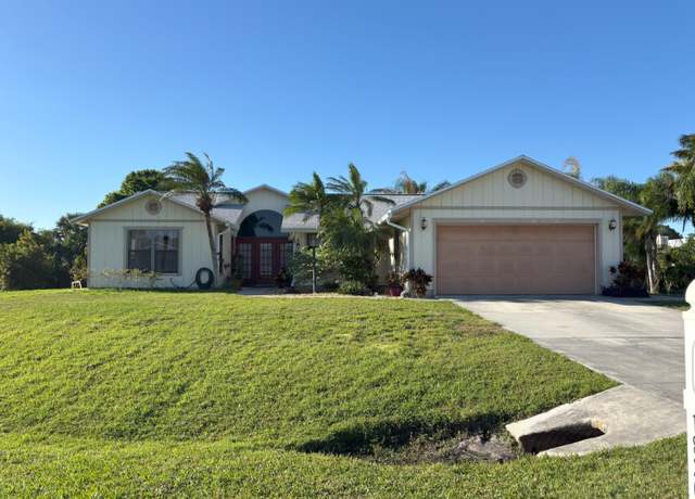 Property at 1826 SW Stratford Way, Palm City, FL 34990, 3 beds, 2 baths