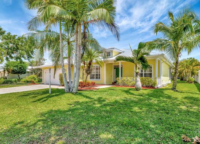 Property at 646 NE Muskrat Run, Port Saint Lucie, FL 34983, 3 beds, 2 baths