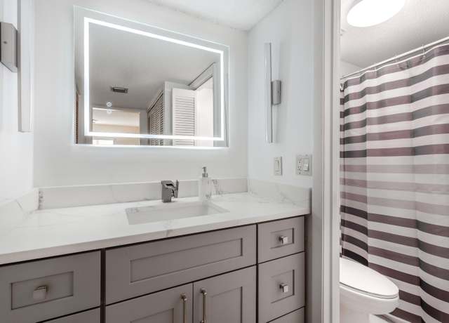 Property at 2580 Boundbrook Blvd #206, West Palm Beach, FL 33406, 2 beds, 2 baths