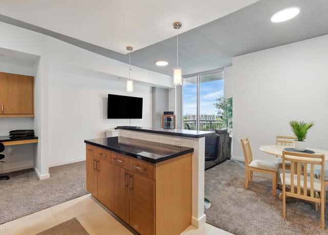 Property at 300 S Australian Ave #801, West Palm Beach, FL 33401, 1 bed, 1 bath