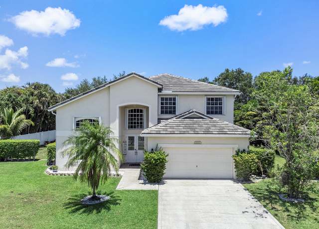 Property at 9202 Olmstead Dr, Lake Worth, FL 33467, 4 beds, 2.5 baths