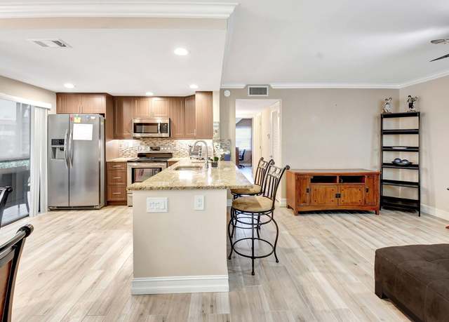 Property at 446 Piedmont J #446, Delray Beach, FL 33484, 2 beds, 2 baths