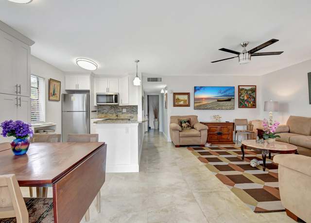 Property at 881 Normandy S, Delray Beach, FL 33484, 2 beds, 2 baths