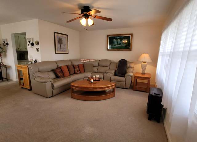 Property at 213 Coventry I, West Palm Beach, FL 33417, 1 bed, 1.5 baths