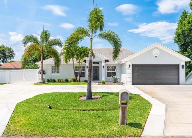 Property at 249 SW Aubudon Ave, Port Saint Lucie, FL 34953, 4 beds, 2 baths