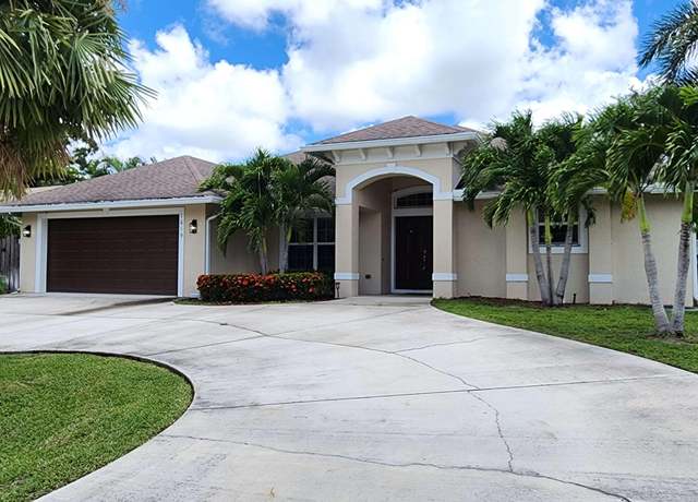 Property at 1619 SW Escobar Ln, Port Saint Lucie, FL 34953, 4 beds, 2.5 baths