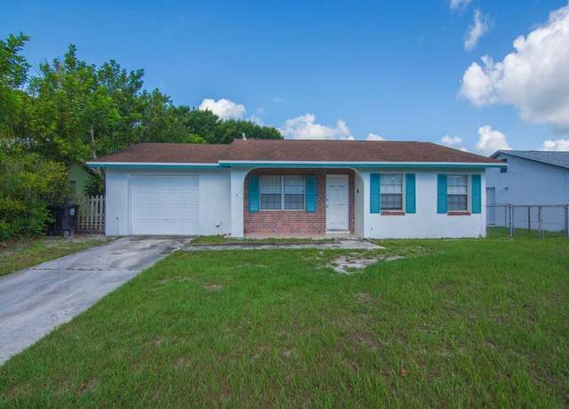 Property at 803 Hickory St, Fort Pierce, FL 34947, 2 beds, 1 bath