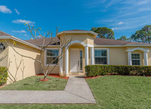 Property at 2849 SW Giralda St, Port Saint Lucie, FL 34953, 4 beds, 3 baths