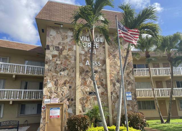 Property at 555 Purdy Ln #203, Palm Springs, FL 33461, 2 beds, 1.5 baths