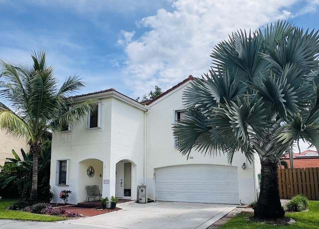 Property at 1773 Harborside Cir, Wellington, FL 33414, 4 beds, 2.5 baths