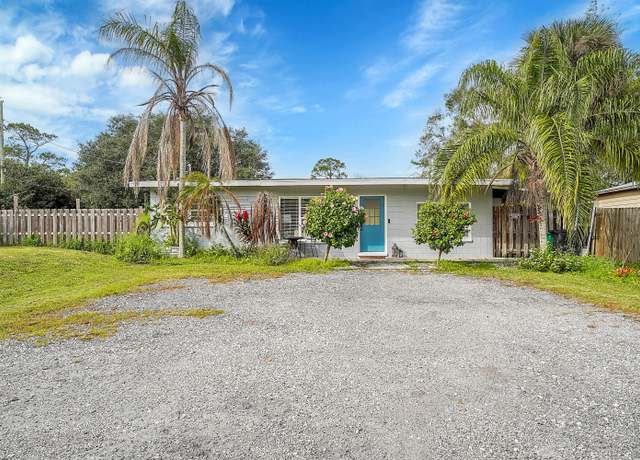 Property at 715 S Jenkins Rd, Fort Pierce, FL 34947, 3 beds, 1 bath