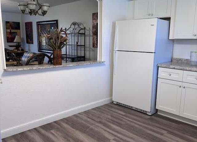 Property at 228 Down East Ln, Lake Worth, FL 33467, 1 bed, 1.5 baths