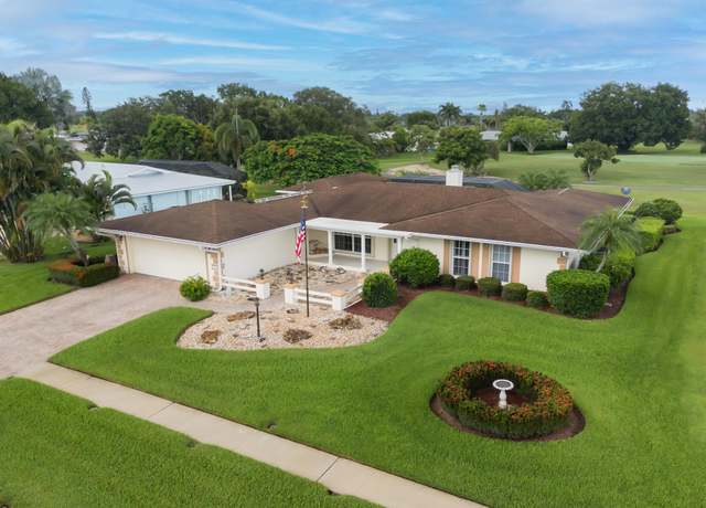Property at 1491 SE Sunshine Ave, Port Saint Lucie, FL 34952, 4 beds, 3 baths