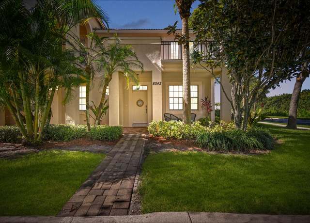Property at 8043 Murano Cir, Palm Beach Gardens, FL 33418, 3 beds, 2.5 baths