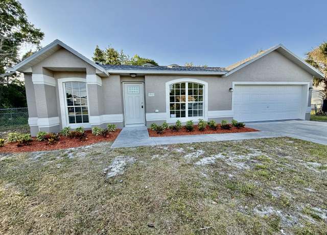 Property at 1912 SE Mandrake Cir, Port Saint Lucie, FL 34952, 3 beds, 2 baths