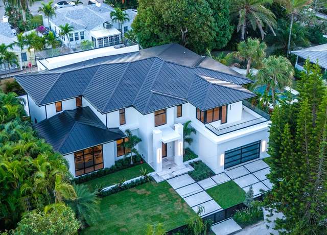Property at 258 33rd Ct, West Palm Beach, FL 33407, 5 beds, 6 baths