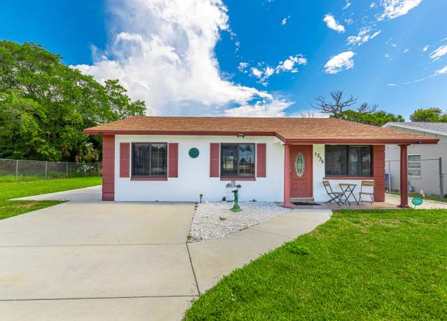 Property at 1336 Dr Martin Luther King Jr Blvd, Riviera Beach, FL 33404, 3 beds, 2 baths