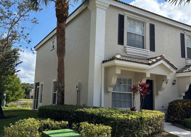 Property at 4930 Palmbrooke Cir #4930, West Palm Beach, FL 33417, 2 beds, 2.5 baths