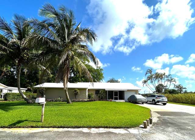Property at 6433 33rd Ct, Greenacres, FL 33463, 3 beds, 2 baths