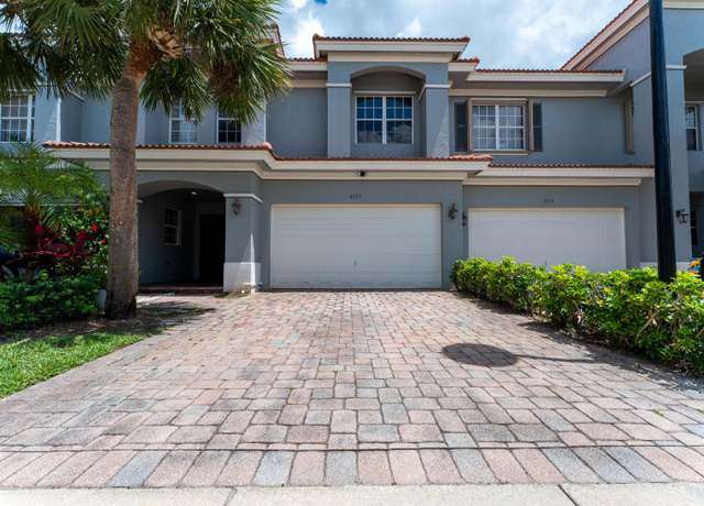 Property at 2177 SW Cape Cod Dr, Port Saint Lucie, FL 34953, 3 beds, 2.5 baths