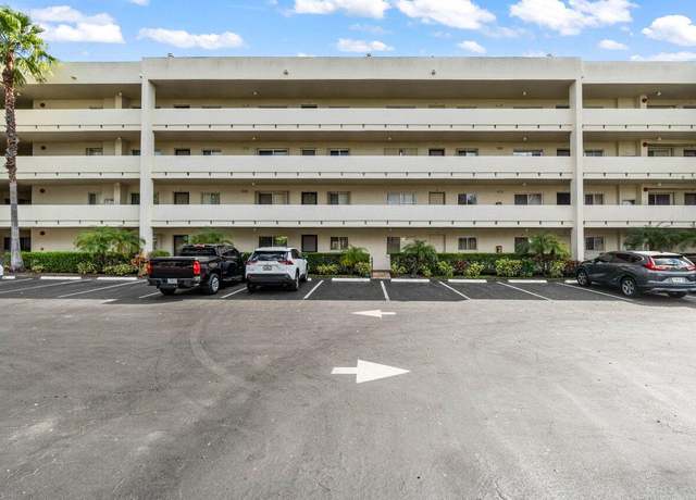 Property at 3178 Via Poinciana #315, Lake Worth, FL 33467, 2 beds, 2 baths