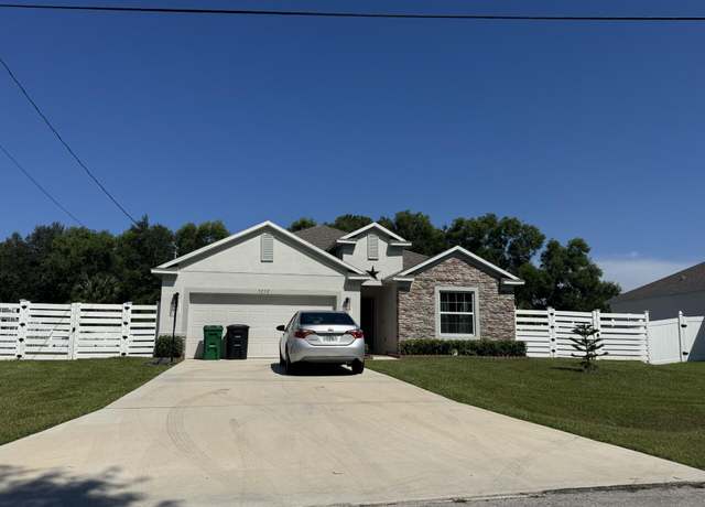 Property at 5252 NW East Piper Cir, Port Saint Lucie, FL 34986, 4 beds, 2 baths