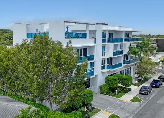 Property at 1 S Palmway #402, Lake Worth Beach, FL 33460, 1 bed, 1 bath