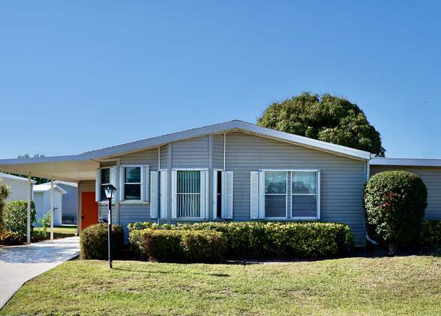 Property at 3206 Crabwood Ct, Port Saint Lucie, FL 34952, 2 beds, 2 baths