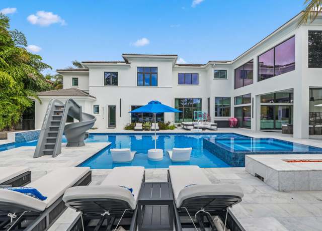Property at 8388 Del Prado Dr, Delray Beach, FL 33446, 6 beds, 8 baths