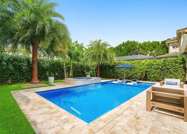 Property at 8236 Half Dome Ct, Boynton Beach, FL 33473, 4 beds, 3.5 baths