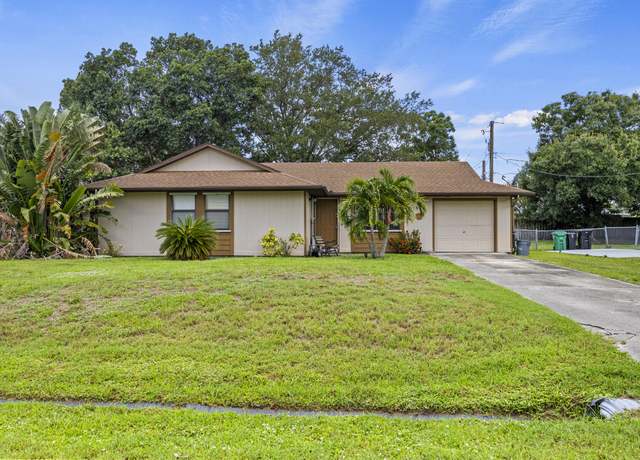 Property at 1882 SW Agnes St, Port Saint Lucie, FL 34953, 3 beds, 2 baths