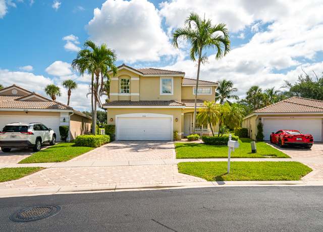 Property at 8122 Palm Gate Dr, Boynton Beach, FL 33436, 4 beds, 2.5 baths