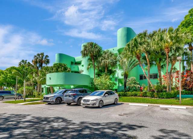Property at 5884 Morningstar Cir #303, Delray Beach, FL 33484, 1 bed, 1.5 baths