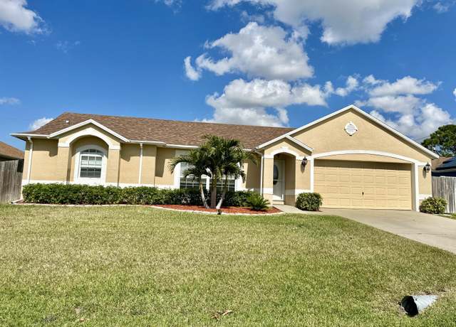 Property at 331 Sauders Rd SE, Palm Bay, FL 32909, 3 beds, 2 baths
