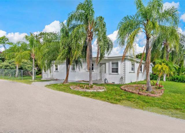 Property at 1229 S M St, Lake Worth Beach, FL 33460, 3 beds, 3 baths