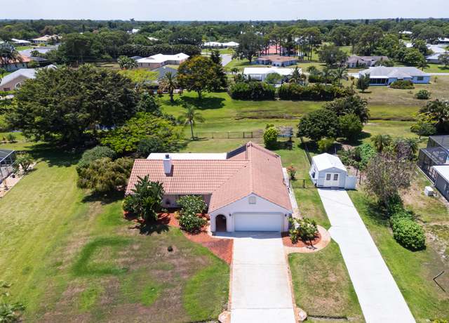 Property at 3034 SE Dalhart Rd, Port Saint Lucie, FL 34952, 3 beds, 2 baths