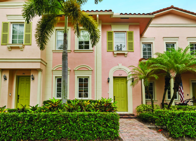 Property at 737 Dakota Dr, Jupiter, FL 33458, 3 beds, 2.5 baths