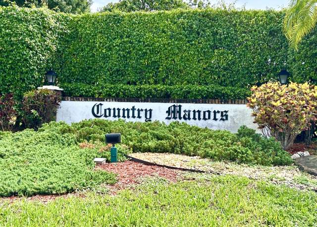 Property at 715 Whippoorwill Ln, Delray Beach, FL 33445, 2 beds, 2 baths