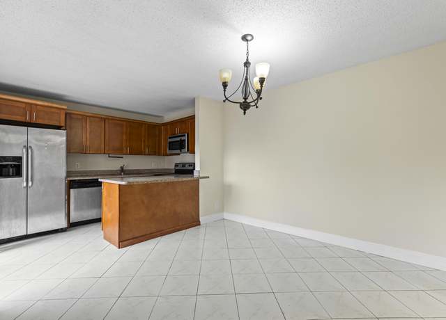 Property at 1700 Forest Lakes Cir Unit D, West Palm Beach, FL 33406, 2 beds, 2 baths