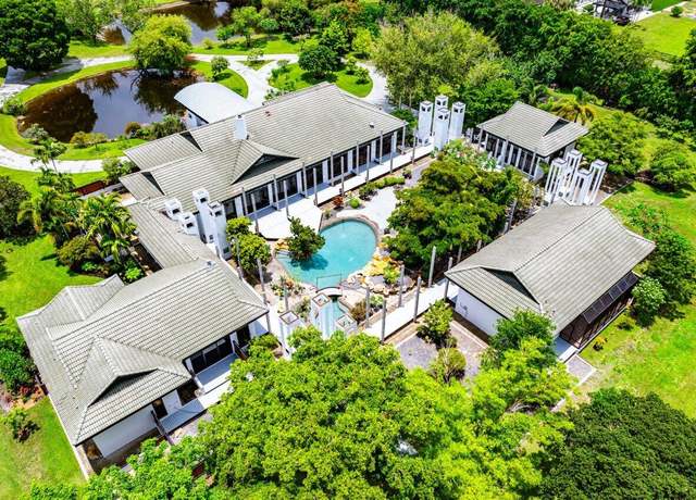 Property at 8549 Surrey Ln, Boca Raton, FL 33496, 7 beds, 6 baths