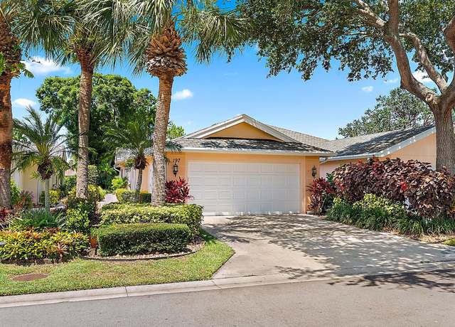 Property at 197 Brier Cir, Jupiter, FL 33458, 2 beds, 2 baths