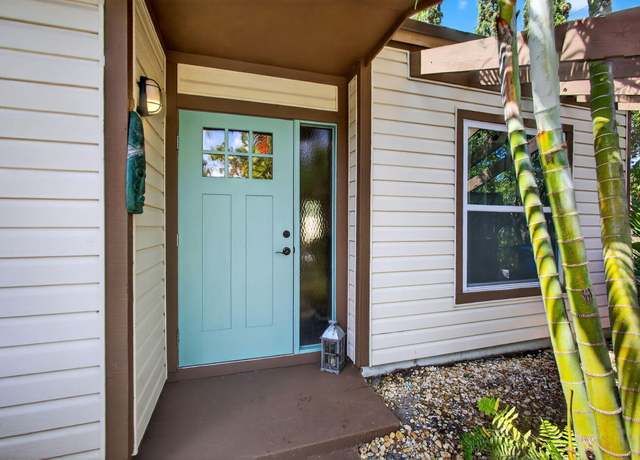 Property at 112 Sherwood Cir Unit 5d, Jupiter, FL 33458, 3 beds, 2 baths