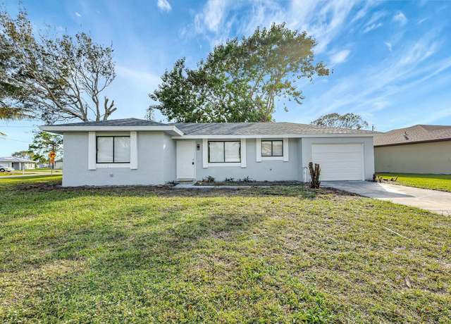 Property at 2292 SE Gaslight St, Port Saint Lucie, FL 34952, 2 beds, 1 bath