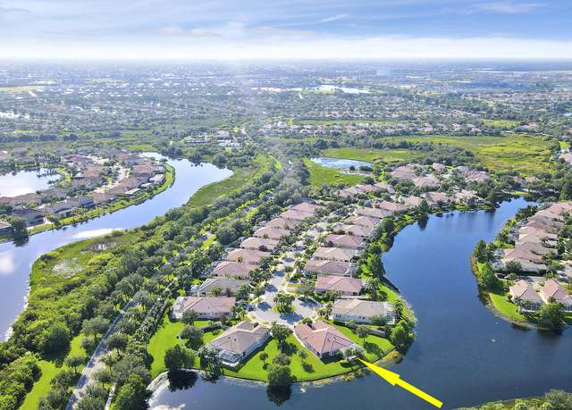 Property at 10628 SW Hartwick Dr, Port Saint Lucie, FL 34987, 2 beds, 2 baths