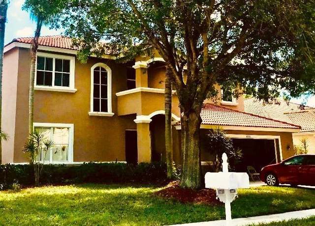 Property at 6758 Lake Nona Pl, Lake Worth, FL 33463, 4 beds, 3 baths