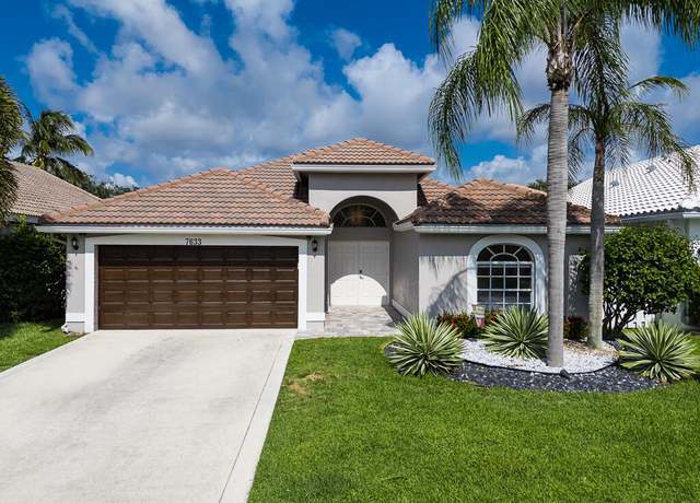 Property at 7633 Thornlee Dr, Lake Worth, FL 33467, 3 beds, 2 baths