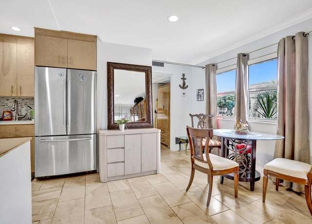Property at 279 Tuscany E, Delray Beach, FL 33446, 1 bed, 2 baths