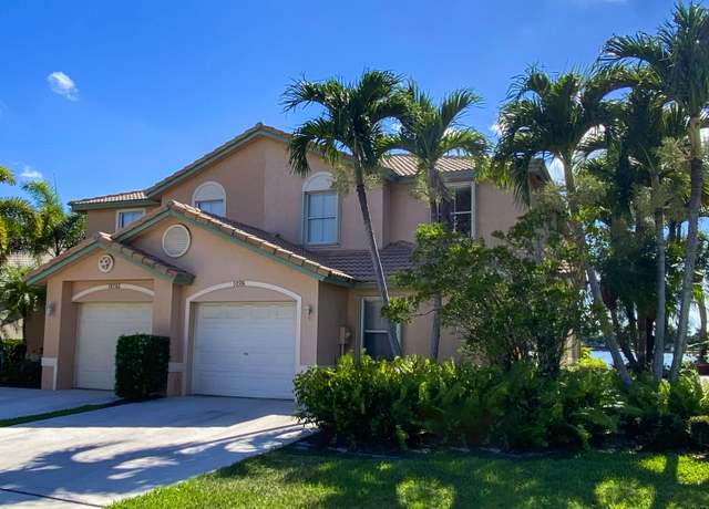 Property at 10586 Pelican Dr, Wellington, FL 33414, 3 beds, 2.5 baths