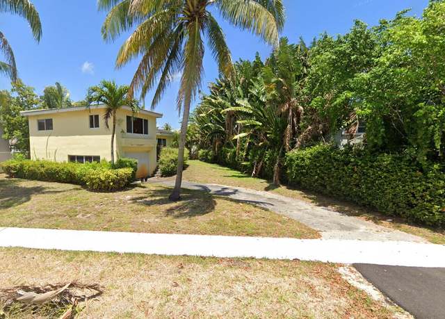 Property at 475 NE 14th St, Boca Raton, FL 33432, 3 beds, 2 baths